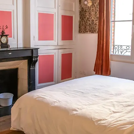 Particulier Remois Proche Cathedrale Villa Reims